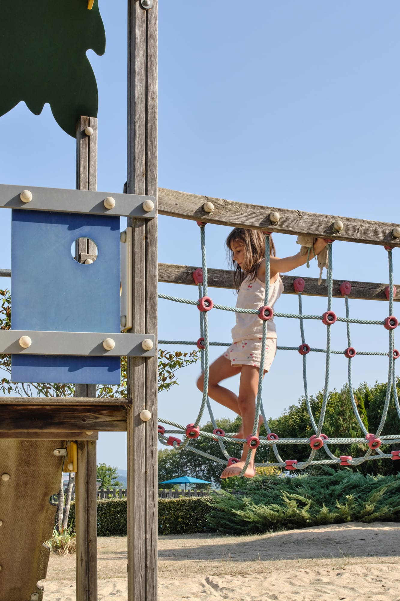 children's playground le daguet camping