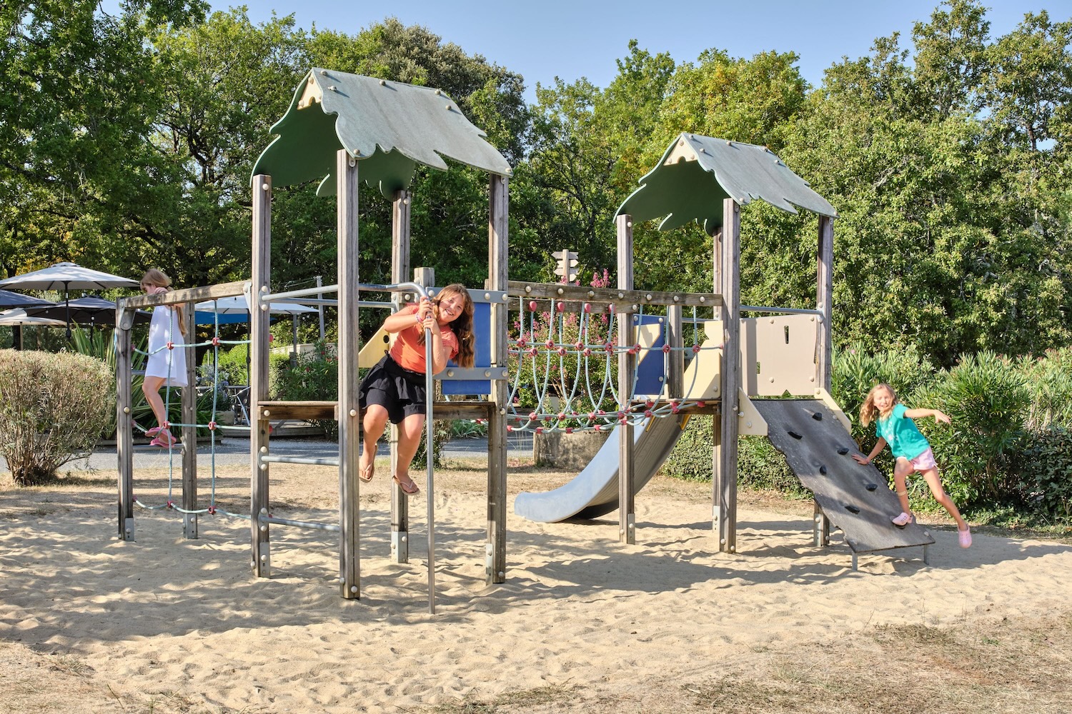 outdoor playground le daguet