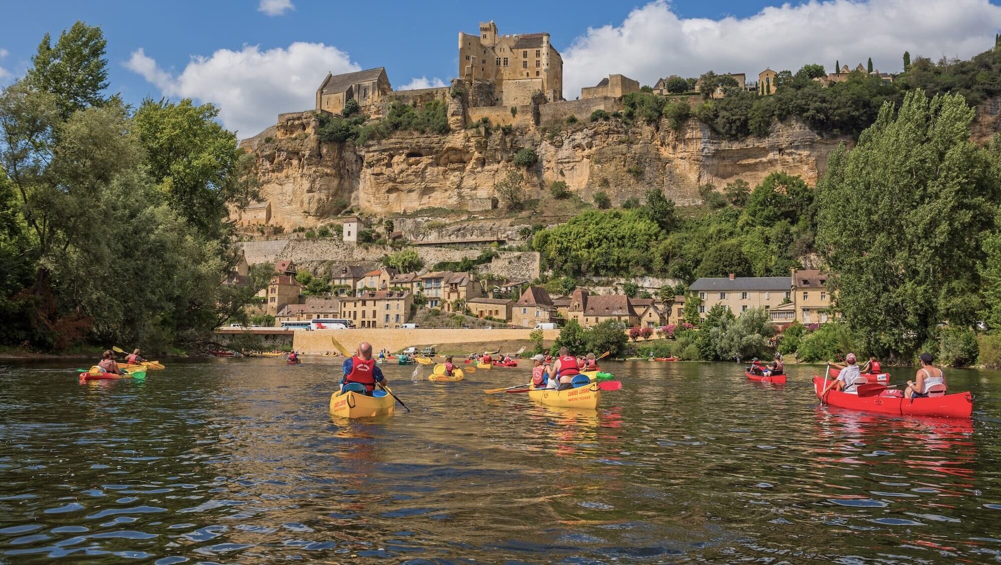 kayaking dordogne activités