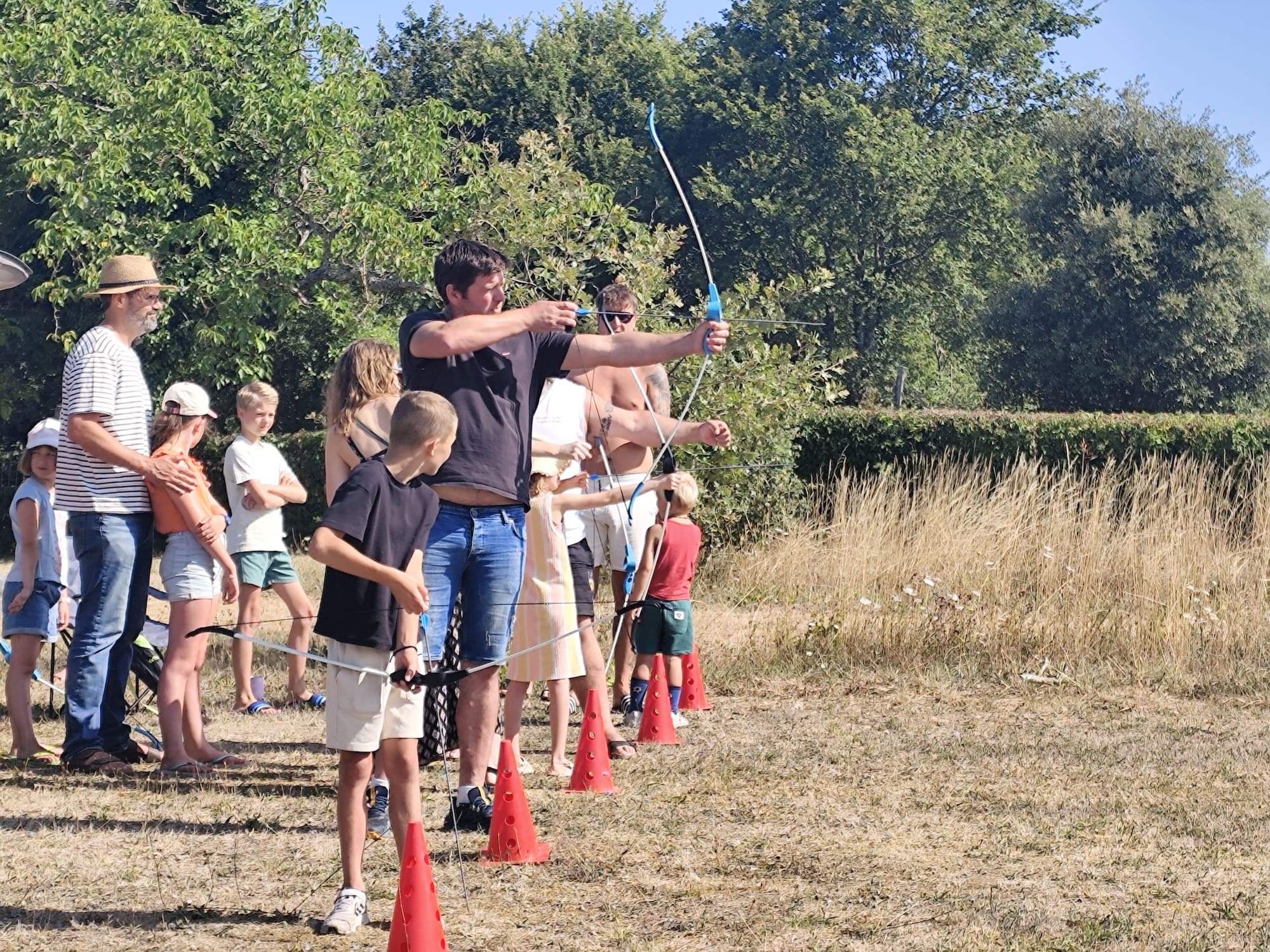 camping le daguet archery activity famill