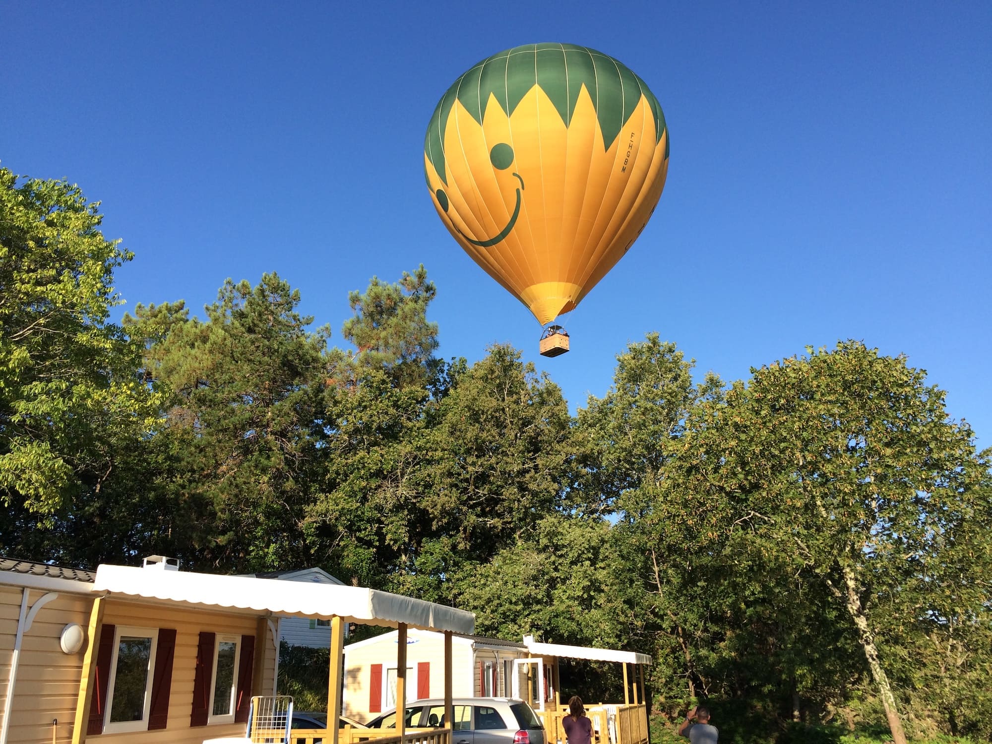 camping le daguet montgolfiere panorama