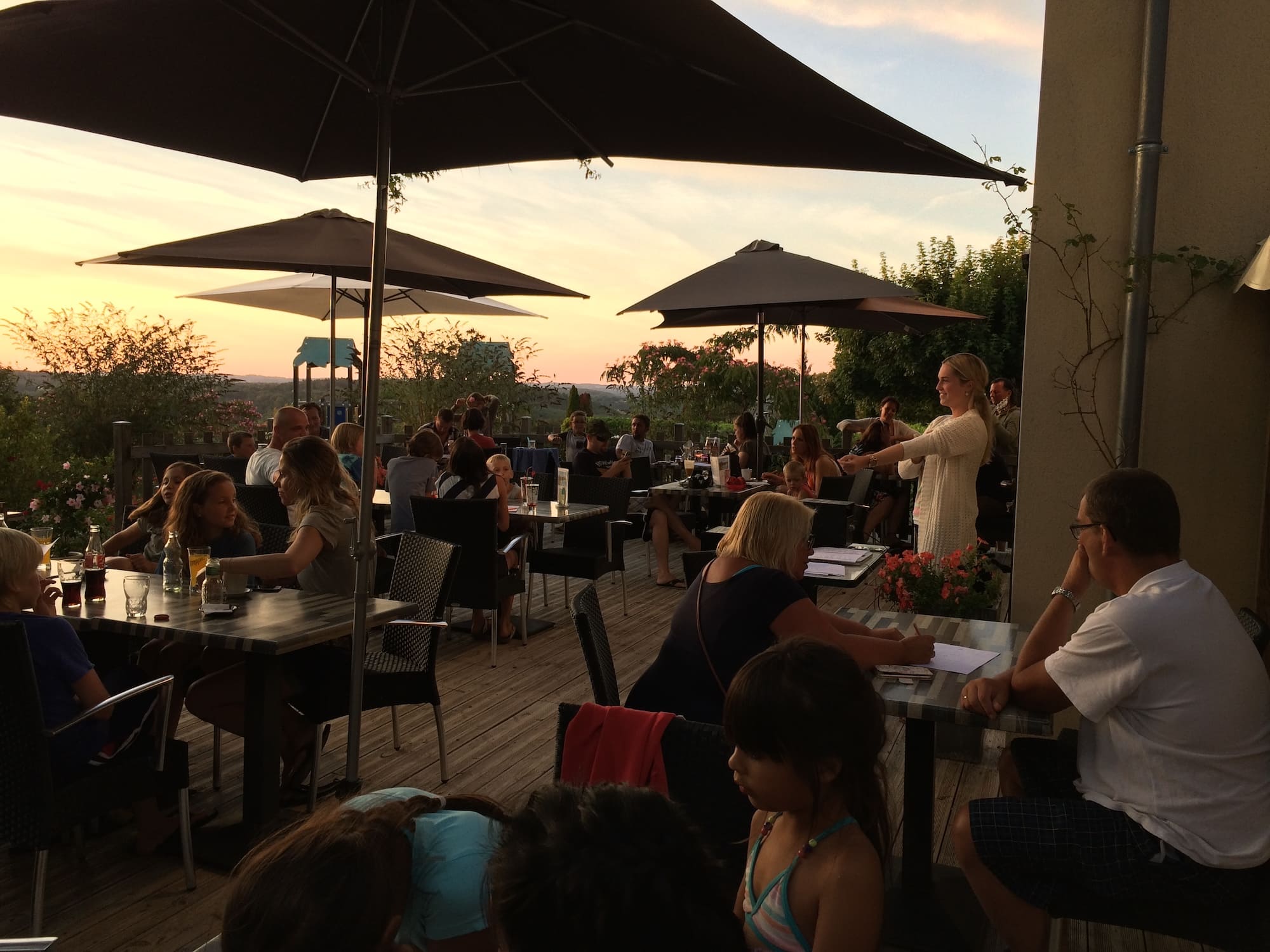 camping le daguet restaurant terrasse vue